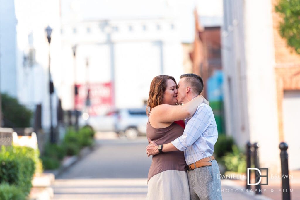 Engagement Photographer Marietta Square