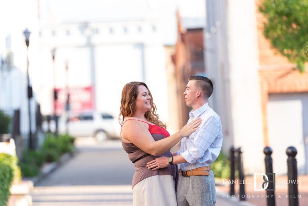 Engagement Photographer Marietta Square